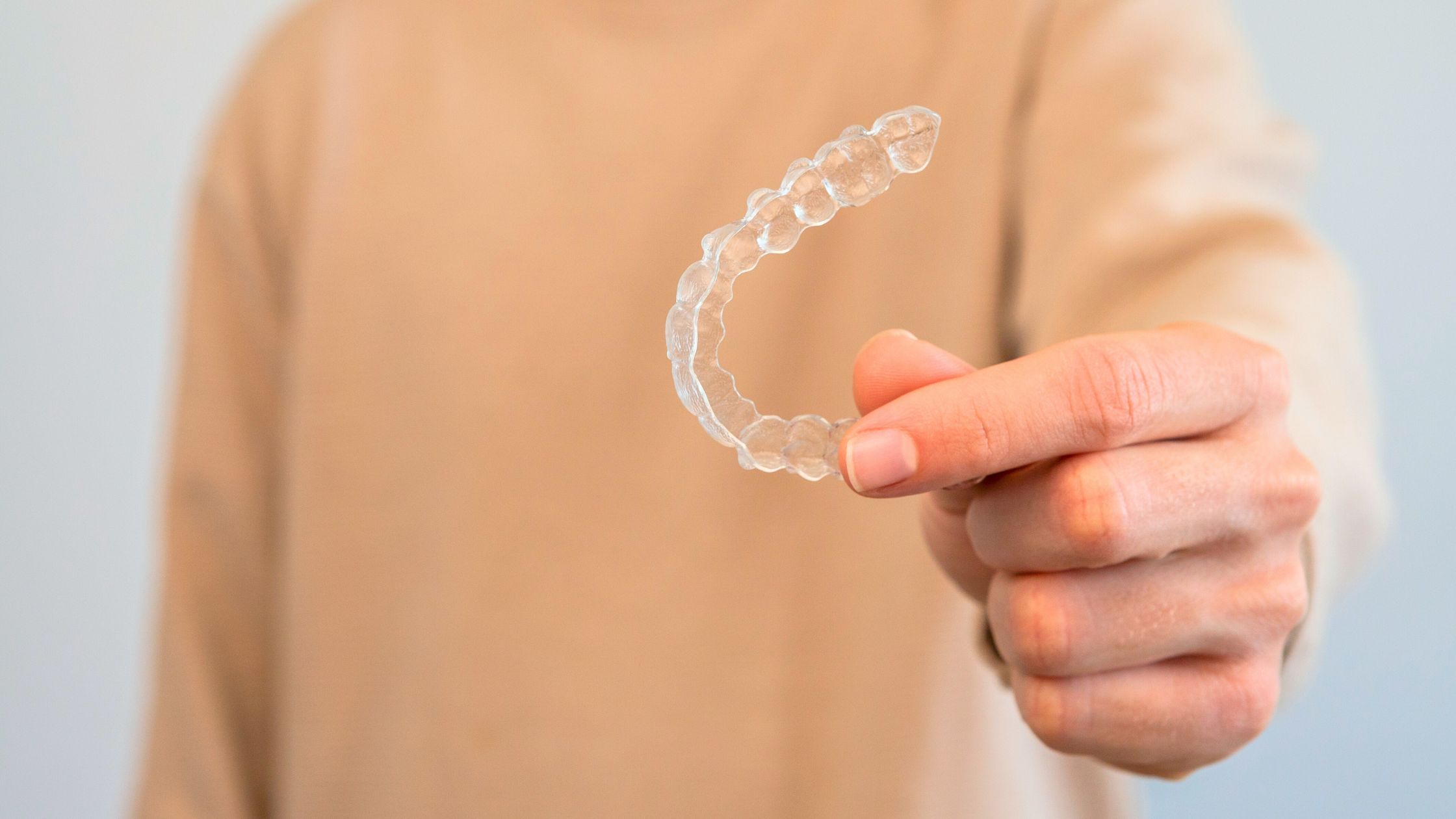 Clear Aligners vs. Metal Braces: 3 Reasons Why Patients Choose Invisalign®