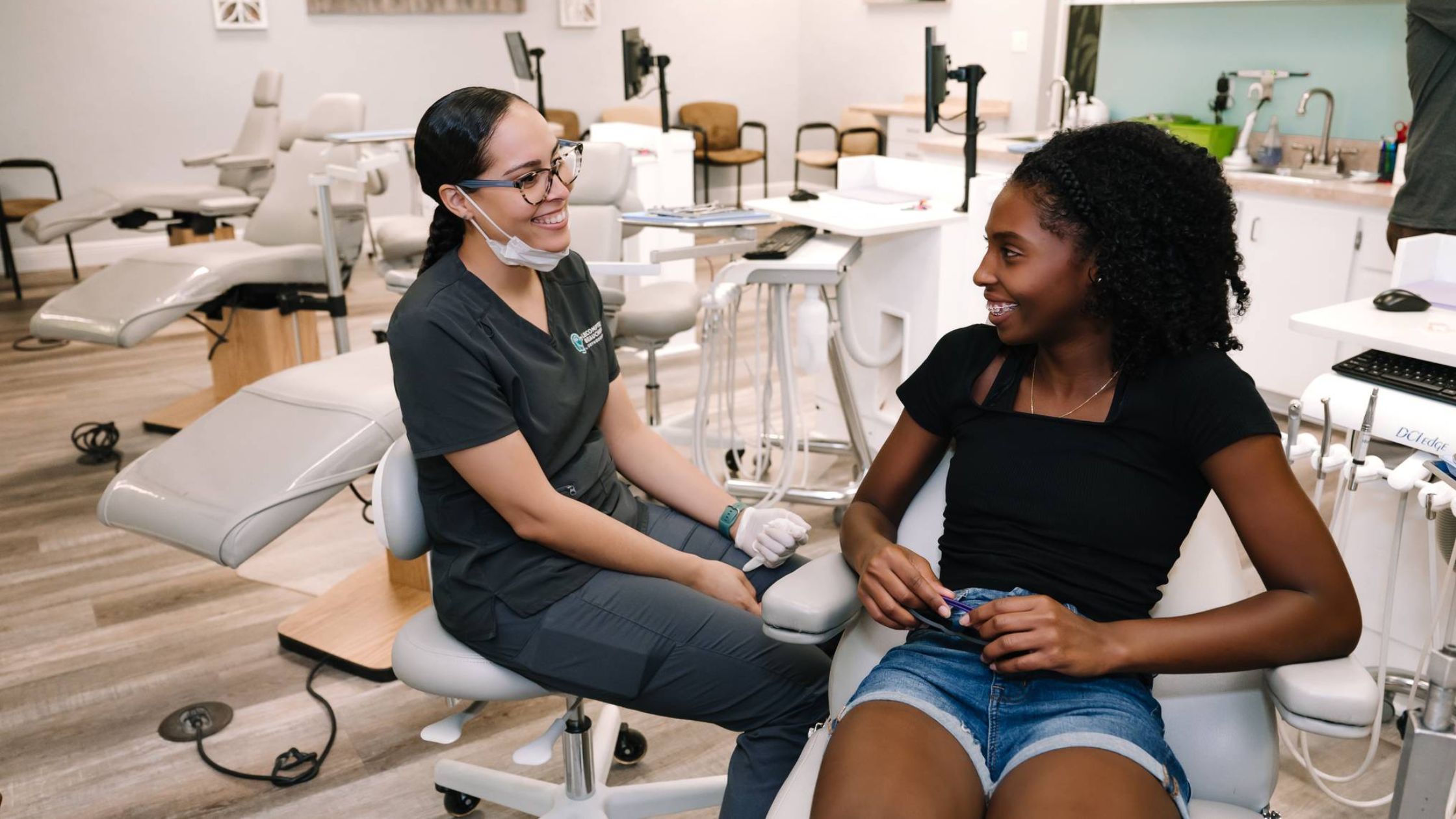 Orthodontic Treatment in Port Orange: Here's What to Look For